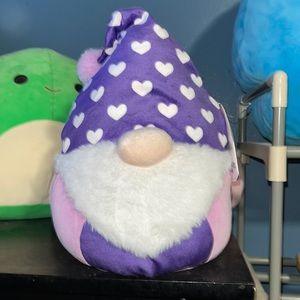 Nefen squishmallow